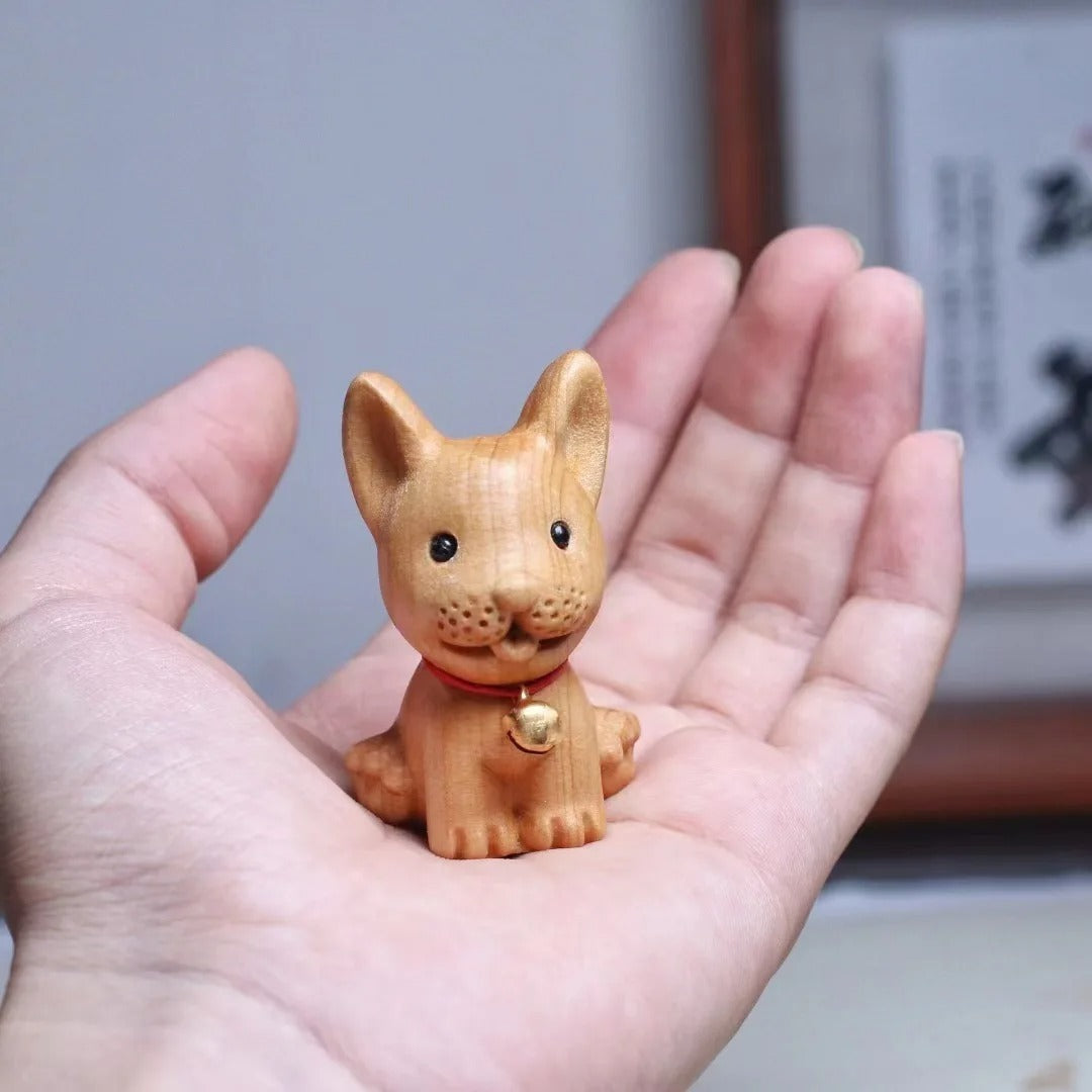 Arborvitae Wood Carving Corgi Ornaments