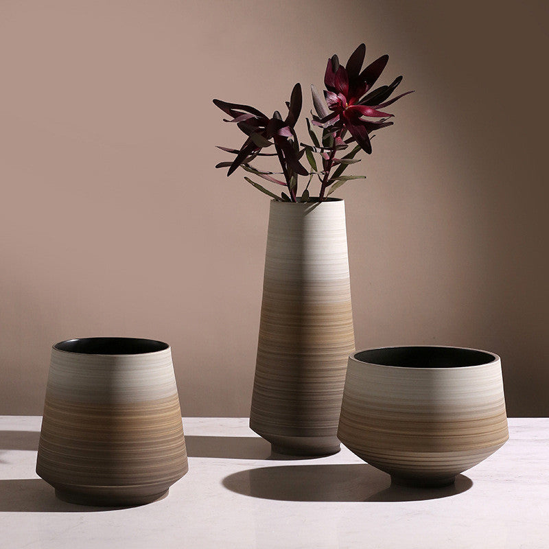 Brown Horizontal Gradient Ceramic Vase Ornaments