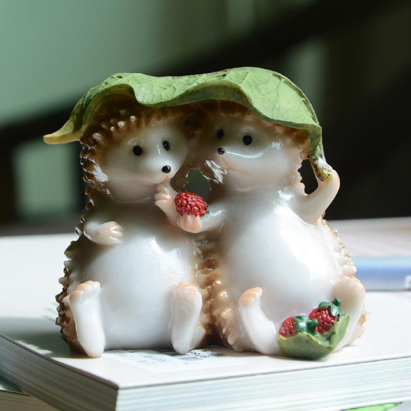 Hedgehog resin animal ornaments