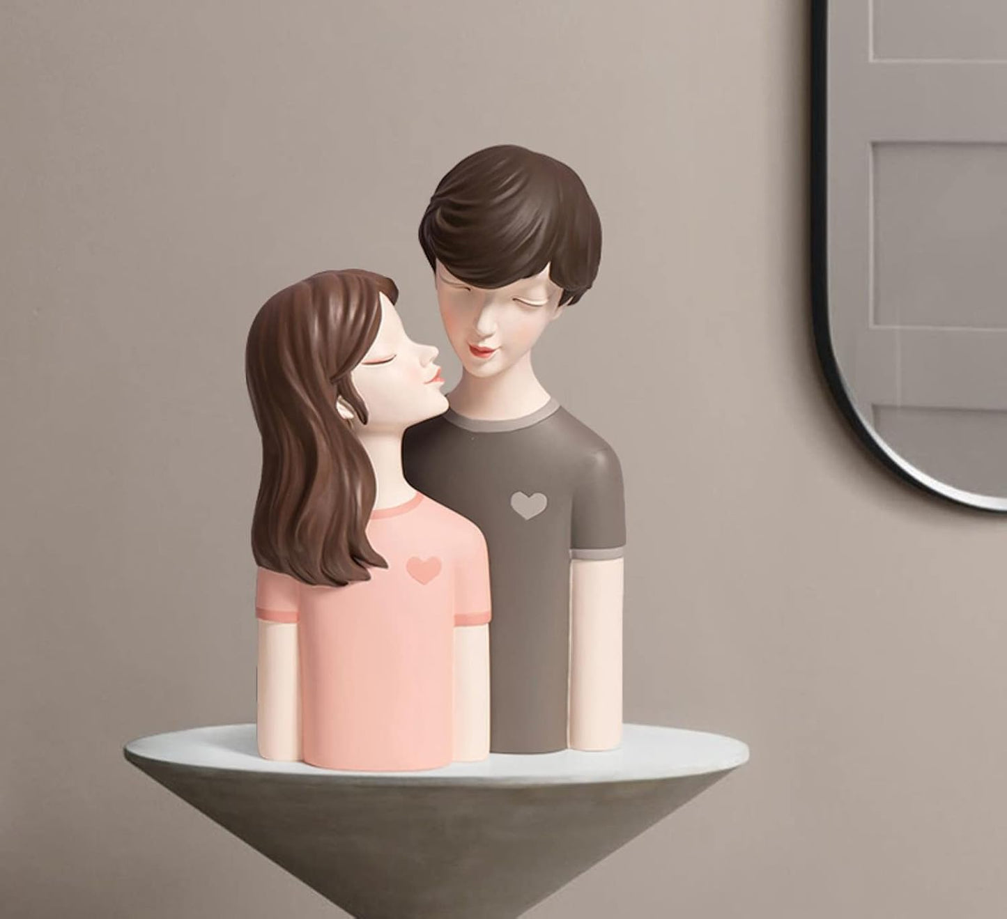Resin Young Girl And Boy Heart Sculptures Miniatures for Home Decor