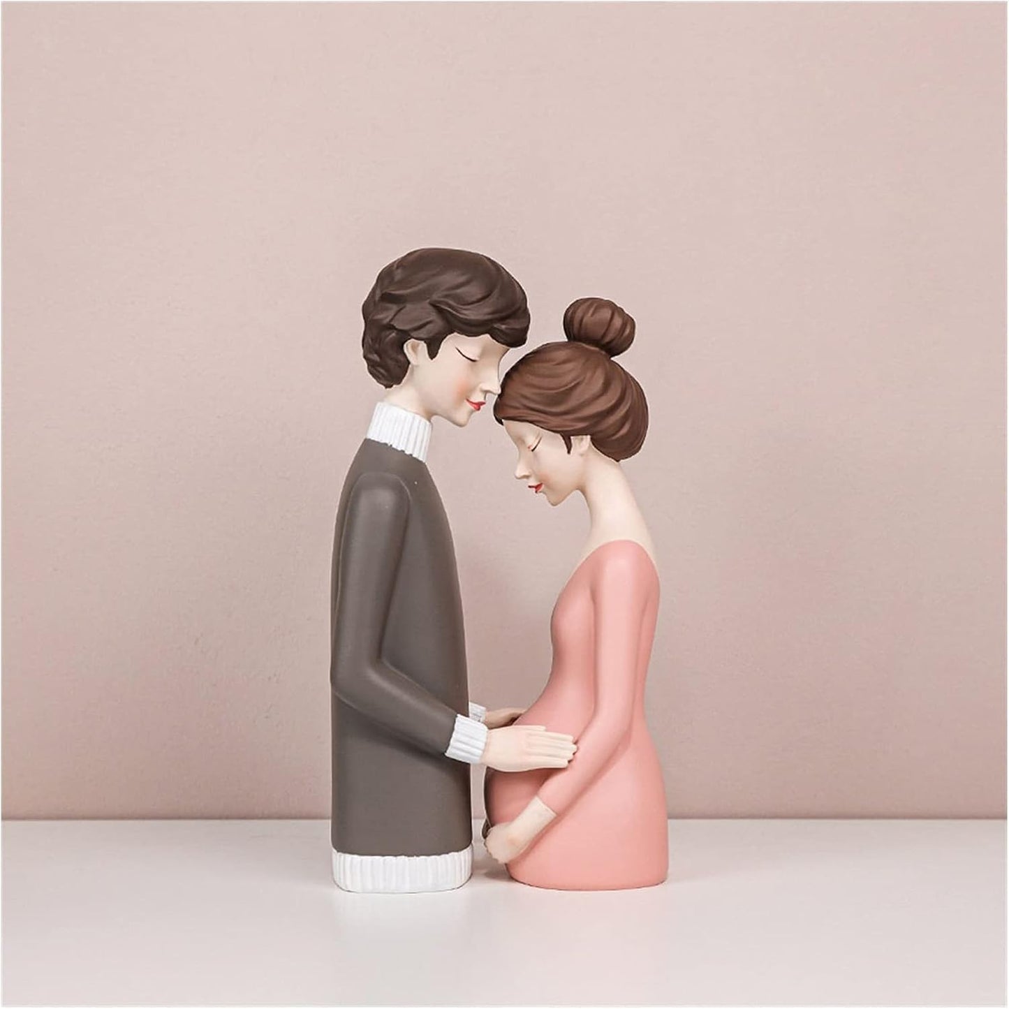Resin Couple Pregnant Woman Gift Miniatures for Home Decor