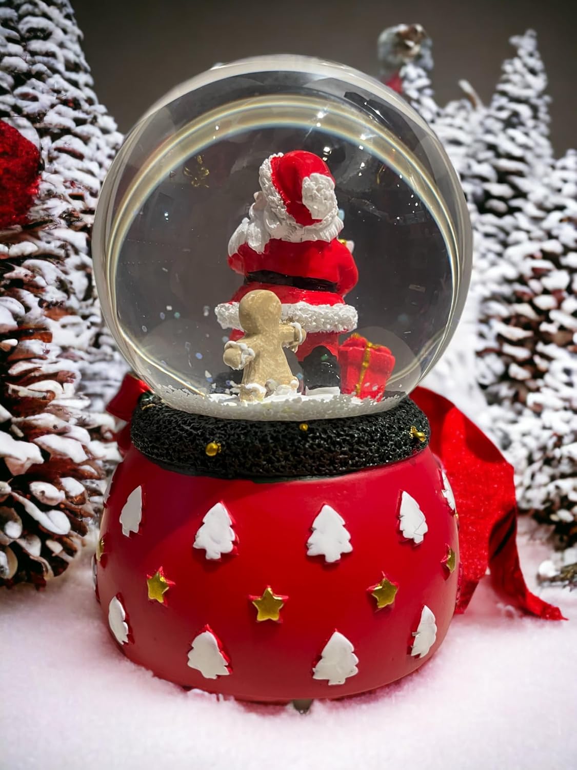 Christmas Crystal Ball Senta Claus Holding Gift Creative Music Box Decoration