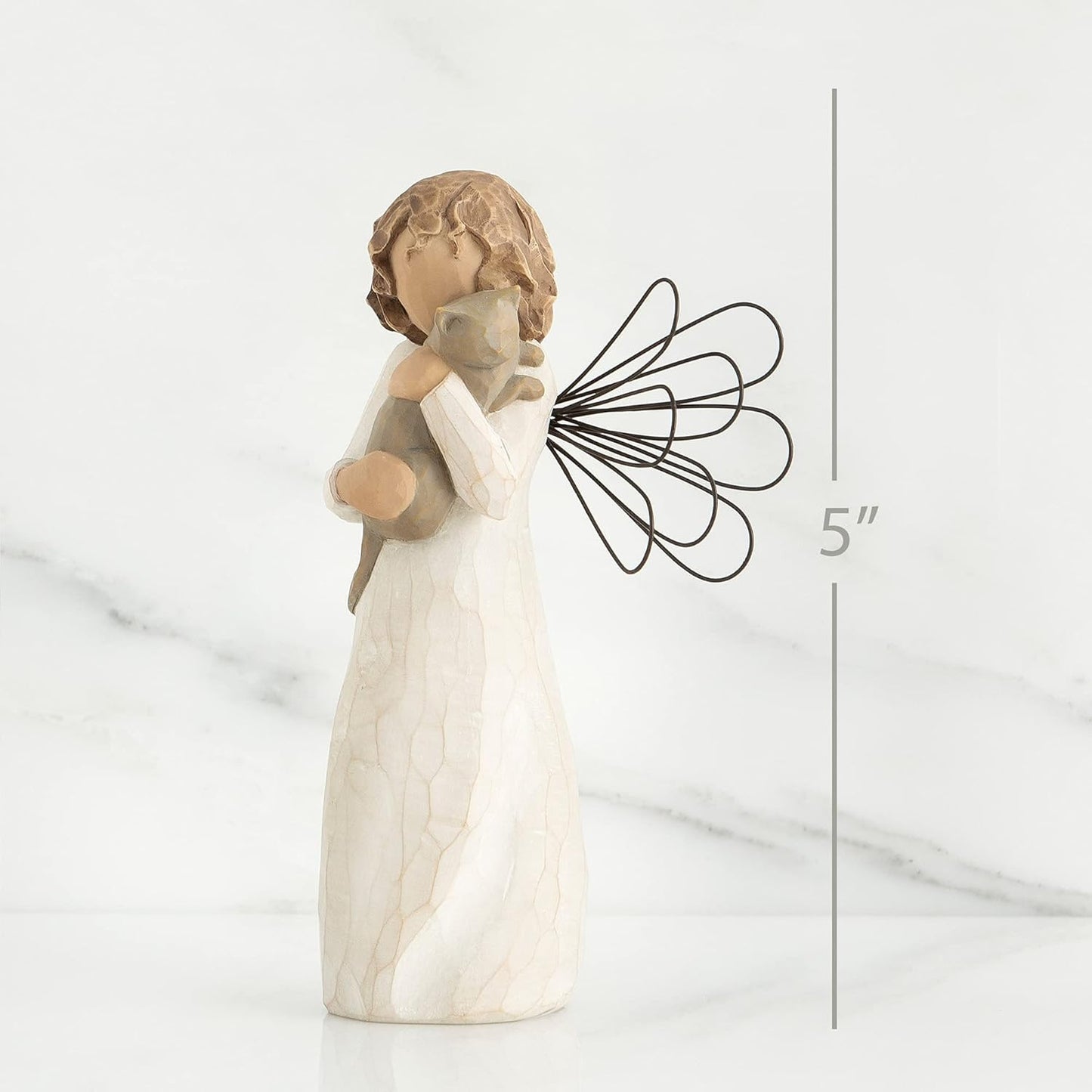 Resin Girl Holding Cat Figurines Ornaments