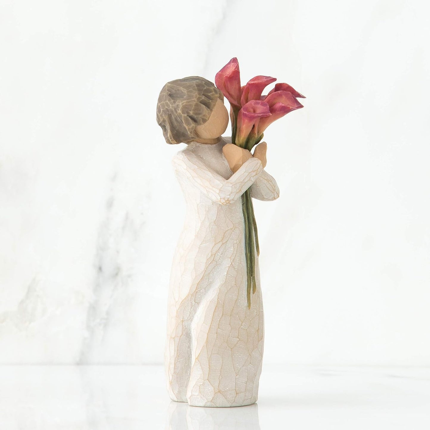 Home Girl Resin Statue Decoration
