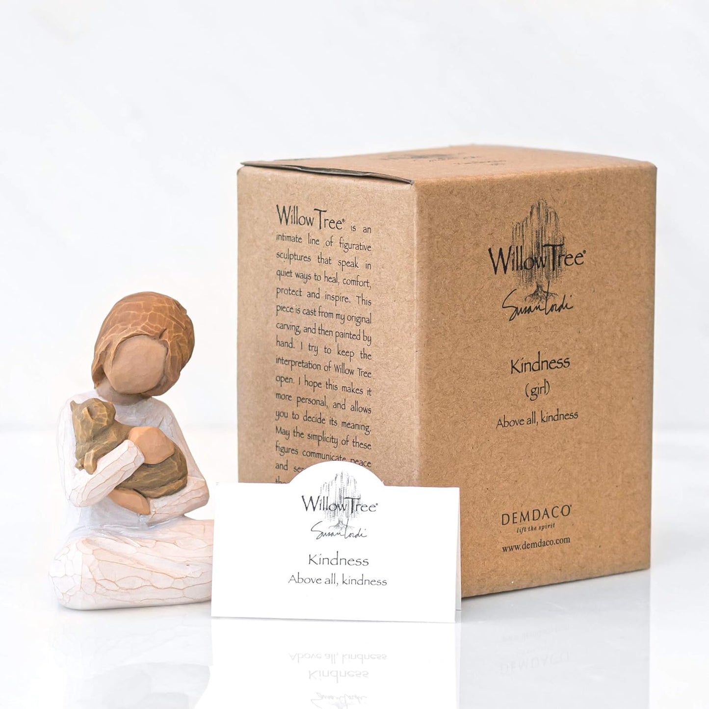 Home Girl Resin Statue Decoration