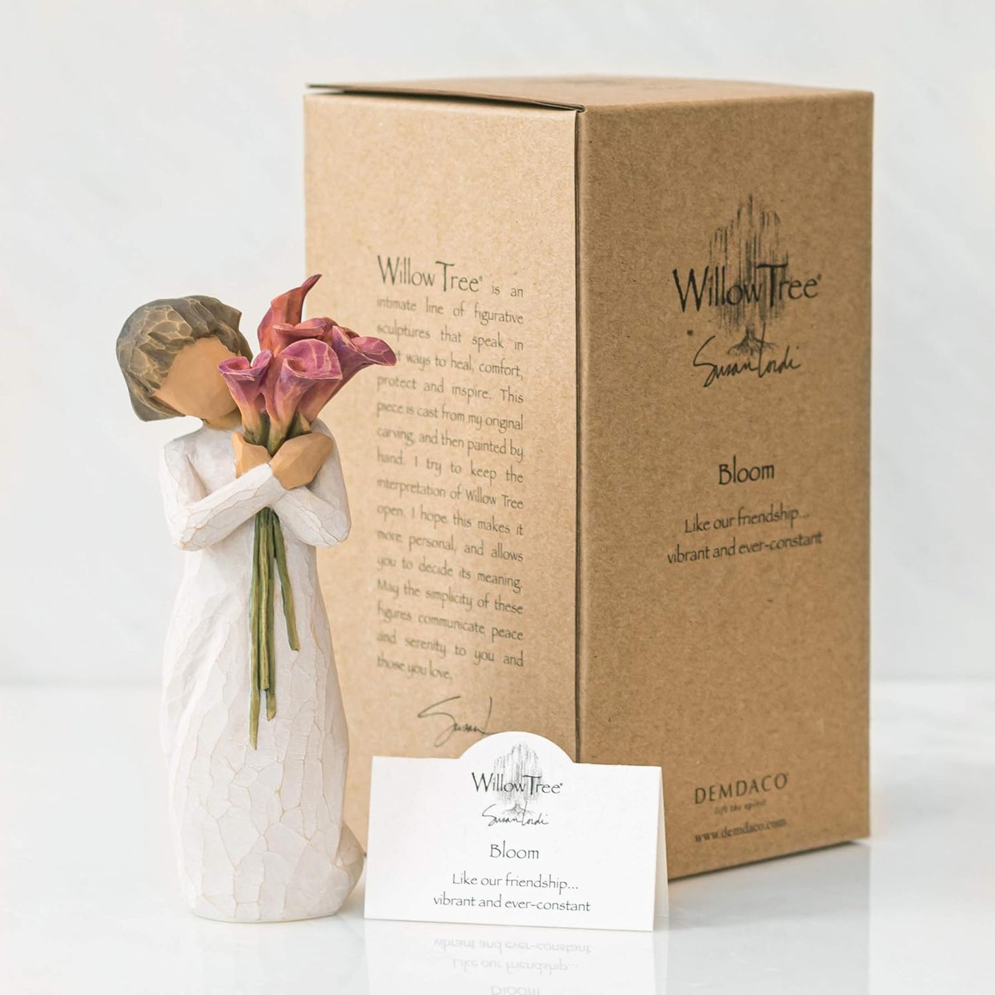 Home Girl Resin Statue Decoration