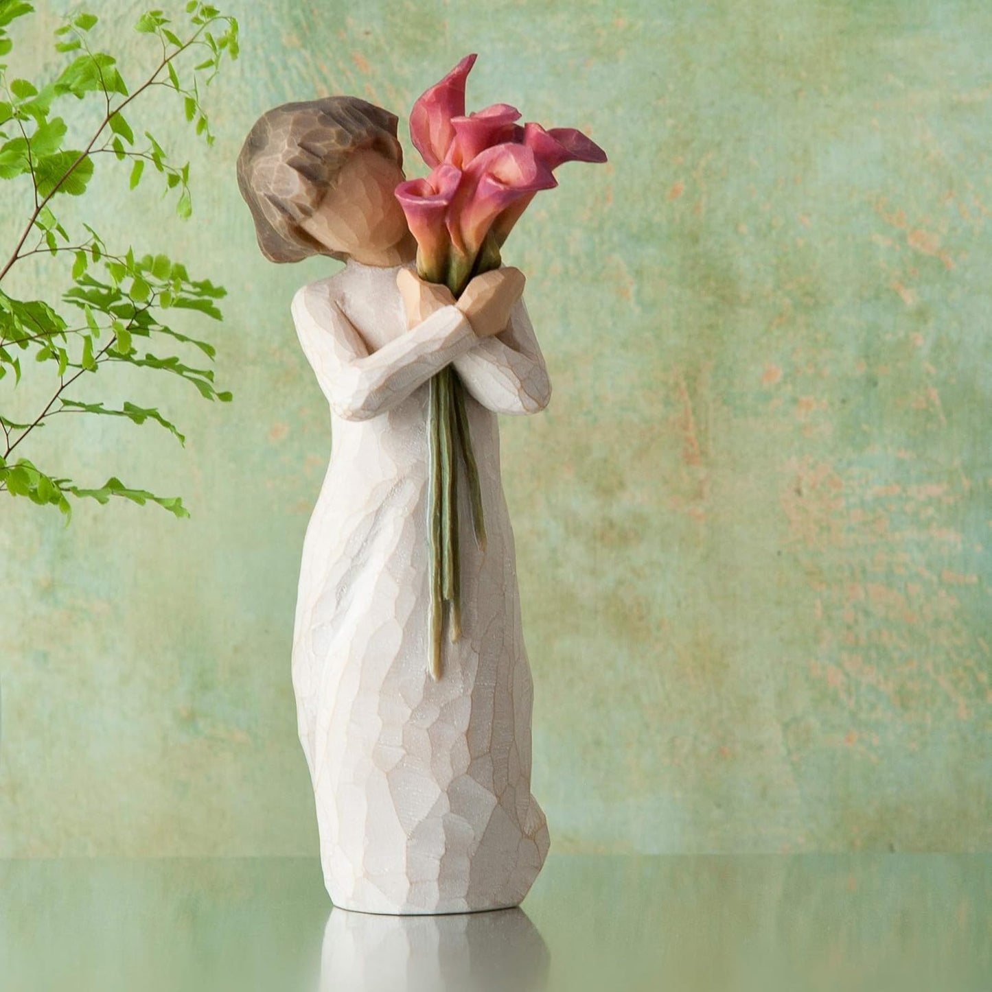 Home Girl Resin Statue Decoration