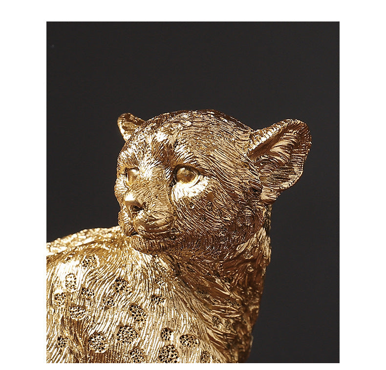 Modern Simple And Creative Golden Leopard Resin Ornaments