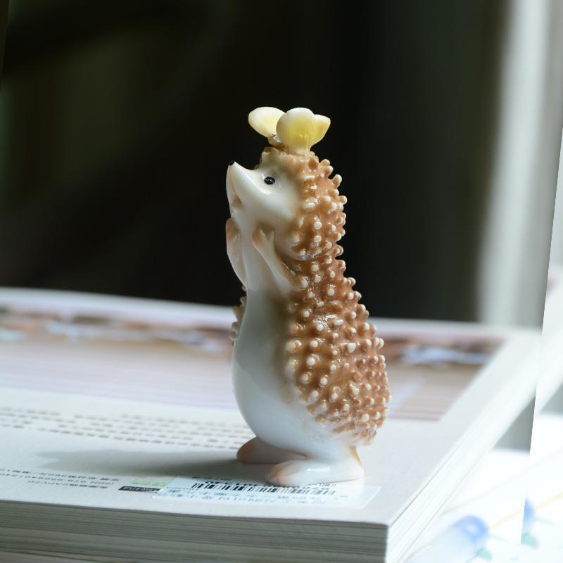 Hedgehog resin animal ornaments