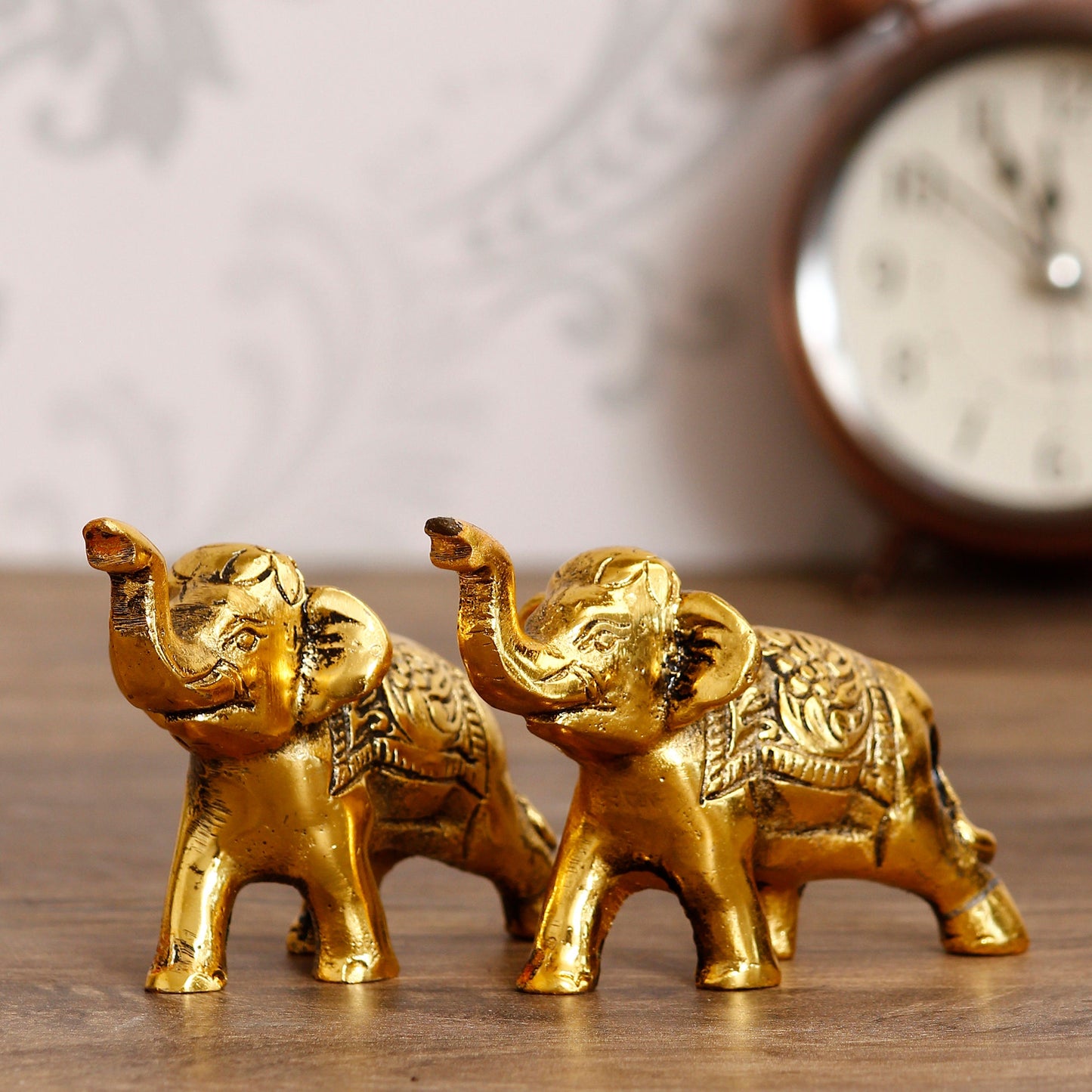 Set of 2 Golden Metal Elephants Statue, Animal Figurine Decorative Showpiece