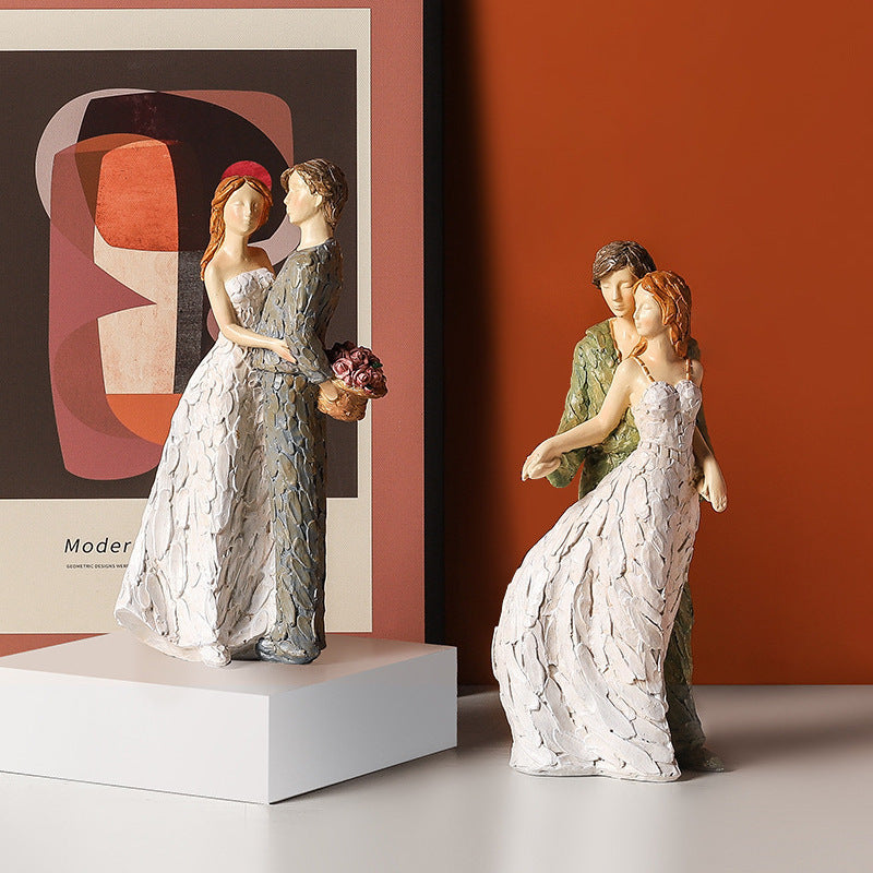 Romantic Couple Men and Women Resin Crafts – Elegant Wedding & Home Ornaments