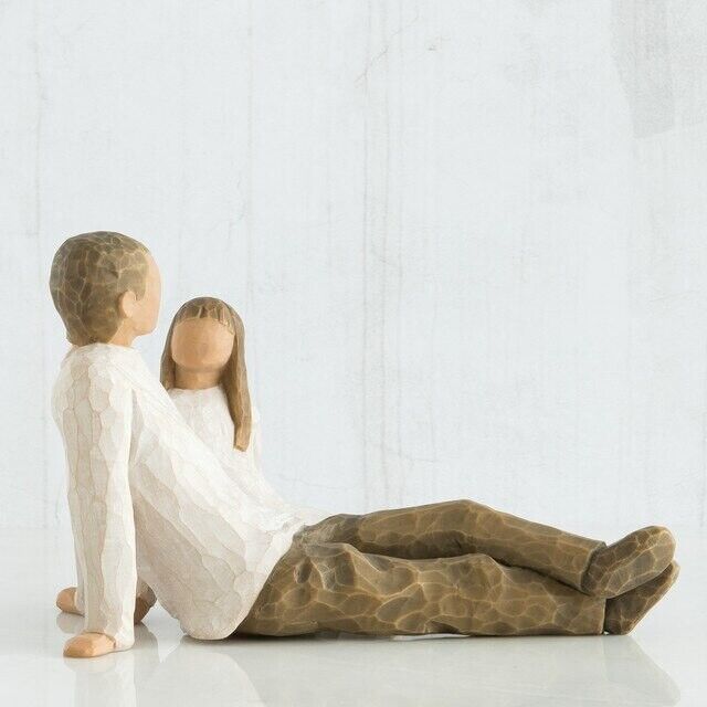 Statue en résine de style nordique Willow Tree représentant un père et sa fille