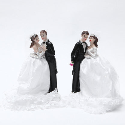 Romantic Couple Western Wedding Resin Ornament