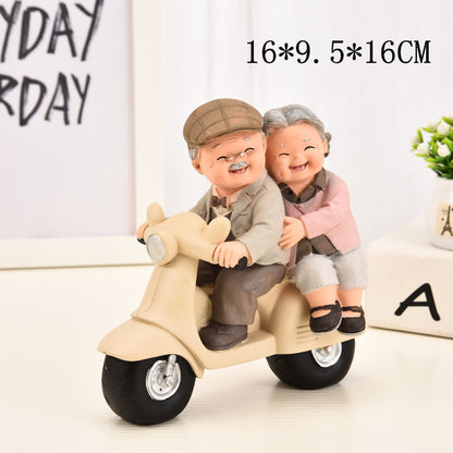 Home living room character decoration resin decoration