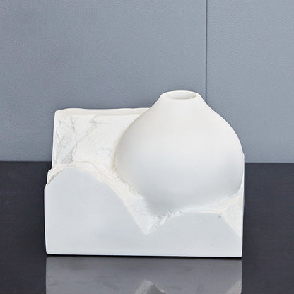 Light and luxurious white vase ornaments