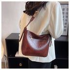 Large Capacity Commuter Messenger Bag