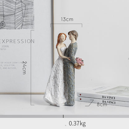 Romantic Couple Men and Women Resin Crafts – Elegant Wedding & Home Ornaments