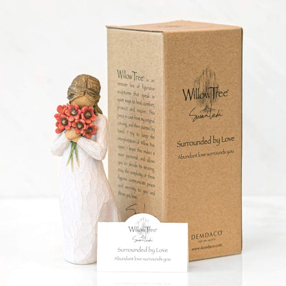 Home Girl Resin Statue Decoration